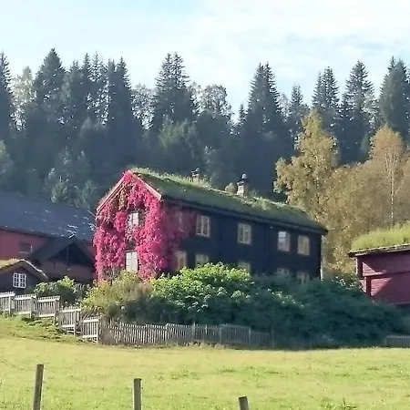 Storlykkja Farm Holiday home